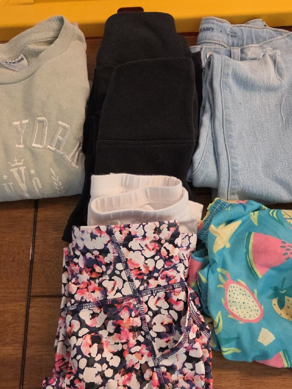 Bundle Girls Back To School Bundle- Size 7/8 - Picture 2 of 15